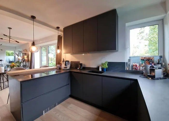Apartment Ein Komfortables Haus Mit Grossem Wohnzimmer